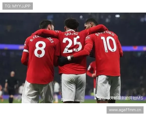 曼联问题不在投入不足，而在决策逻辑影响球队竞争力