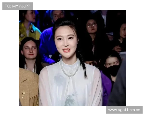 惠若琪这奢侈下午茶，普通人连嘴都沾不到吧？