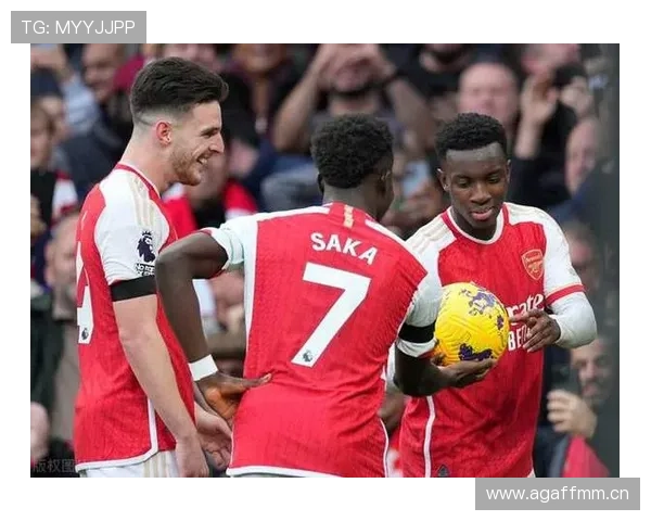 贝林厄姆与凯恩：战术角色与领导方式差异解析